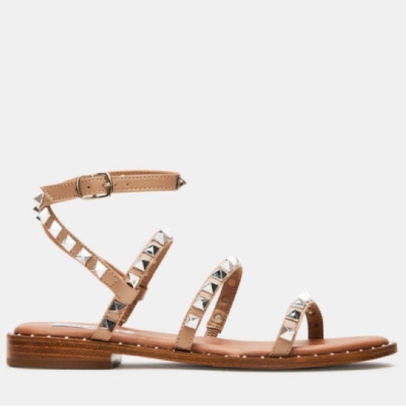 Women’s Tan Steve Madden Studded Strap Sandals Size 8.5 - Picture 5 of 6